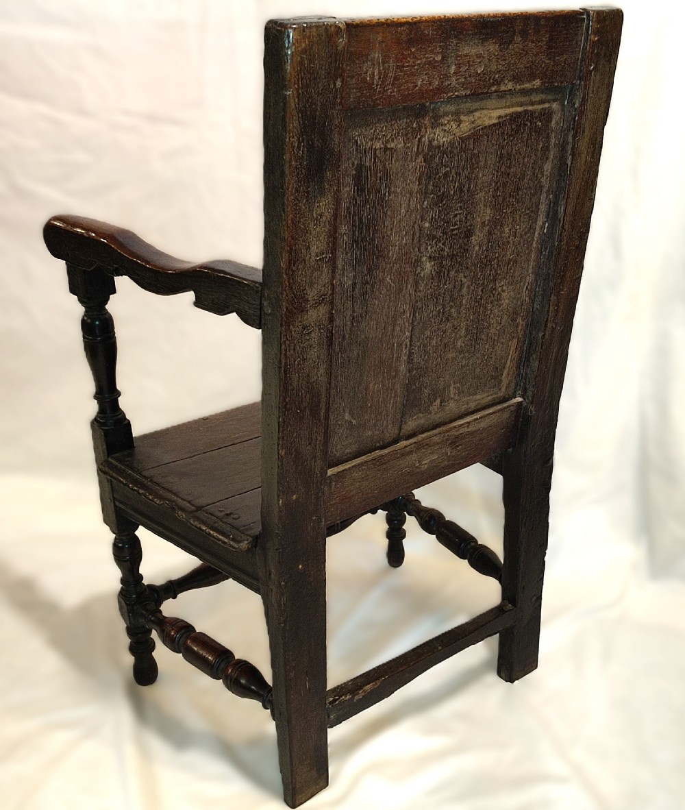 17thC Oak Wainscott Chair View II