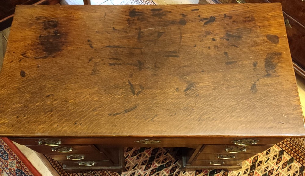18thc Oak Kneehole Desk View IV
