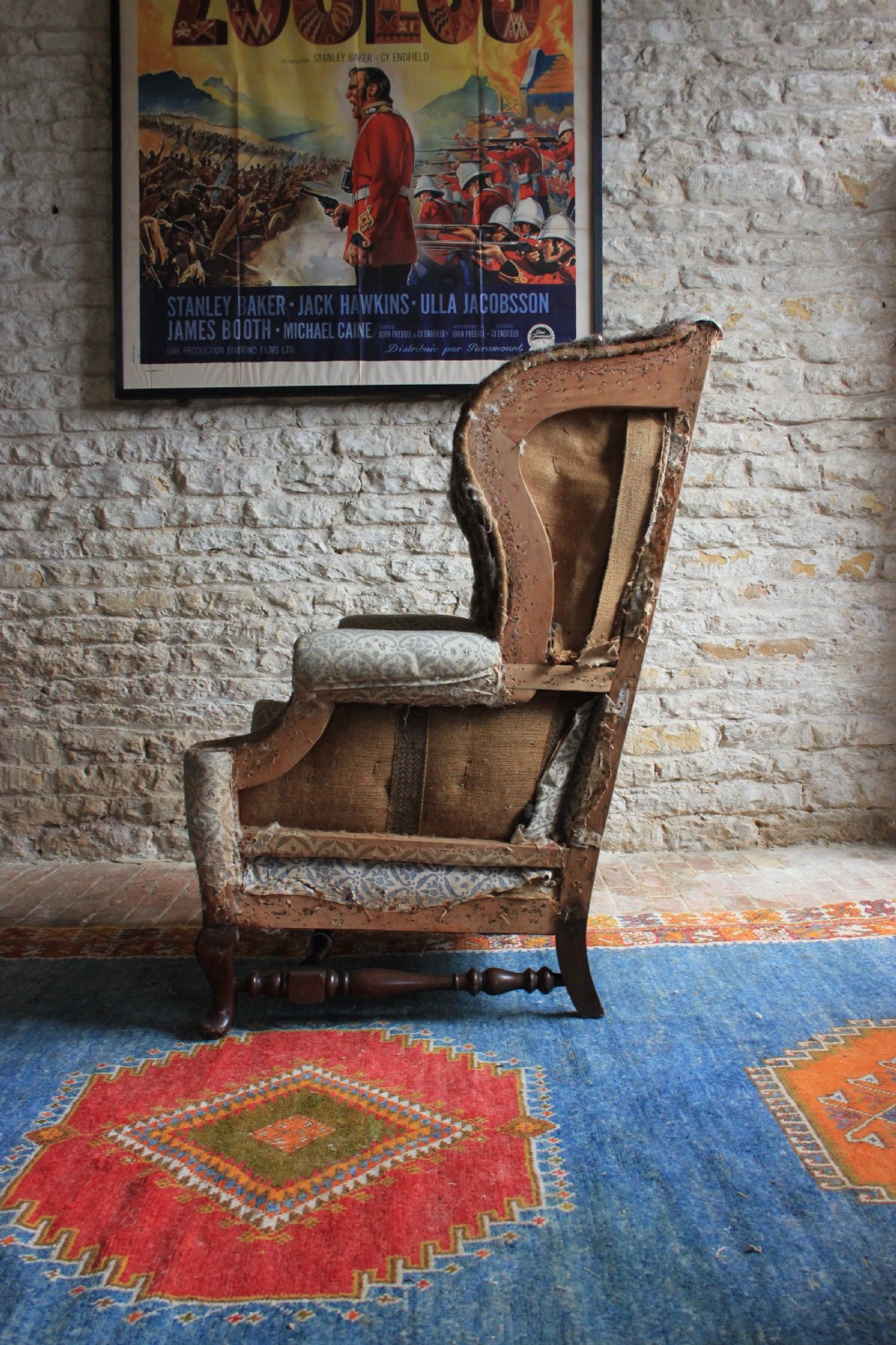 Howard and sons Ennismore wingchair View V