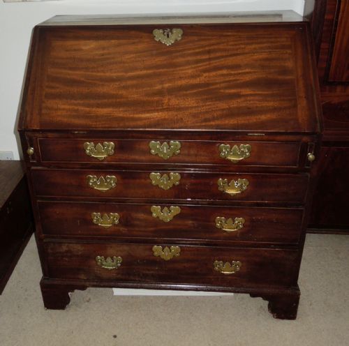 Georgian Mahogany Bureau with Chinese Chippendale interior