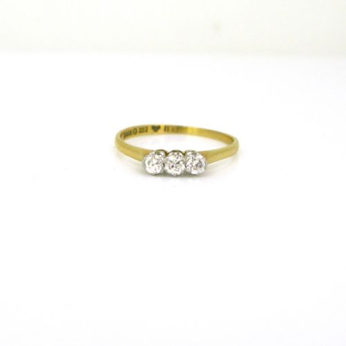 fig 1. Three Stones Diamonds Ring, 18kt Yellow and white Gold, Sweden, circa 1942