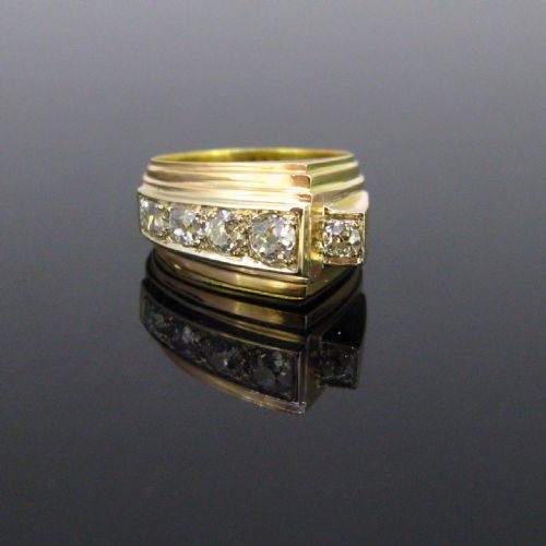 Retro Tank Diamonds Ring, 18kt Gold and Platinum, Circa 1940