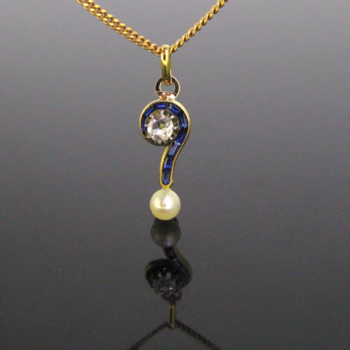 Antique Edwardian Diamonds Pearl Pendant, 18kt Yellow Gold, France, Circa 1910