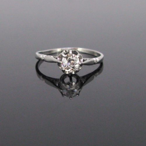 Art Deco Solitaire Diamond Ring, 18kt White Gold and Platinum