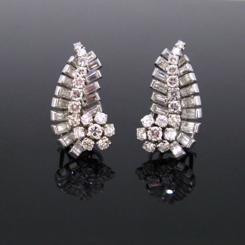 Art Deco 6ct Diamonds Earrings Clips, 18kt White Gold and Platinum, France, Circa 1930