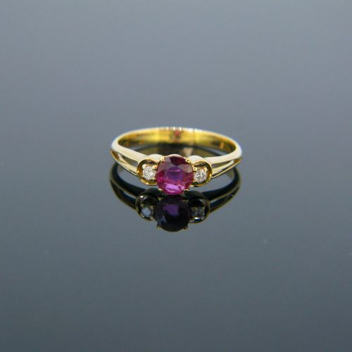 VINTAGE RUBY AND DIAMONDS RING 18KT GOLD CIRCA 1930 - ADDITIONAL PHOTO 1