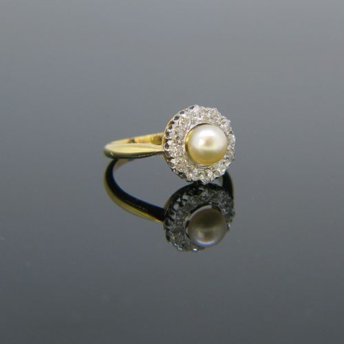 fig 2. Antique Edwardian Pearl Old Cut Diamonds Cluster Ring, 18kt yellow gold and platinum, circa 1915