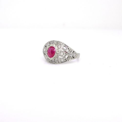 ANTIQUE BELLE EPOQUE RUBY CABOCHON DIAMONDS BOMBE RING PLATINUM FRANCE CIRCA 1910 - ADDITIONAL PHOTO 5