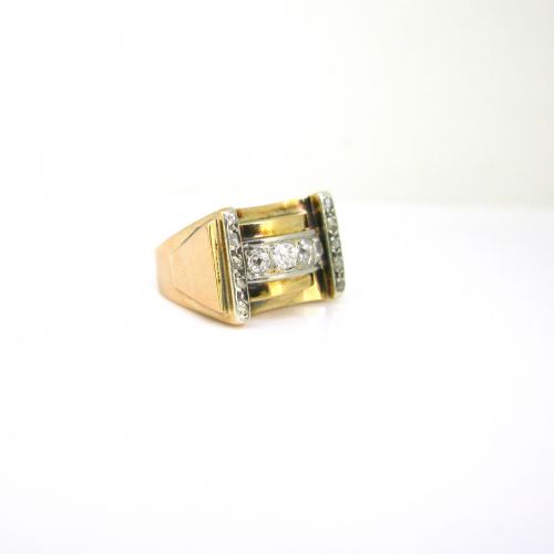 RETRO TANK DIAMONDS RING 18KT GOLD AND PLATINUM CIRCA 1940 - ADDITIONAL PHOTO 2