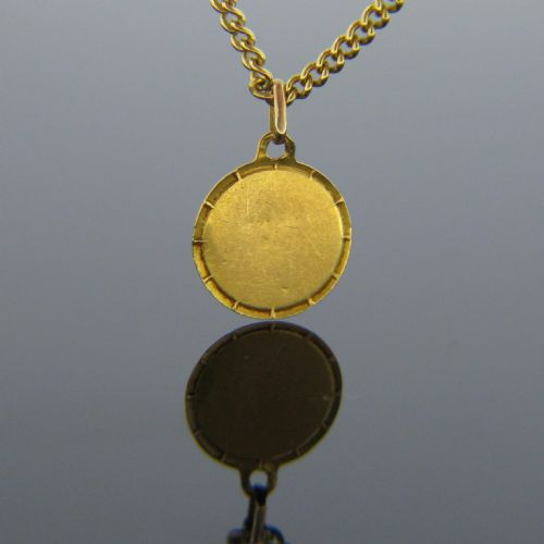 FRENCH VIRGIN MEDAL PENDANT 18KT YELLOW GOLD CIRCA 1950 - ADDITIONAL PHOTO 3