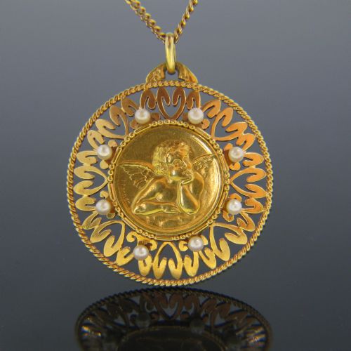 VINTAGE CHERUB MEDAL PENDANT 18KT YELLOW AND ROSE GOLD FRANCE CIRCA 1925 - ADDITIONAL PHOTO 1