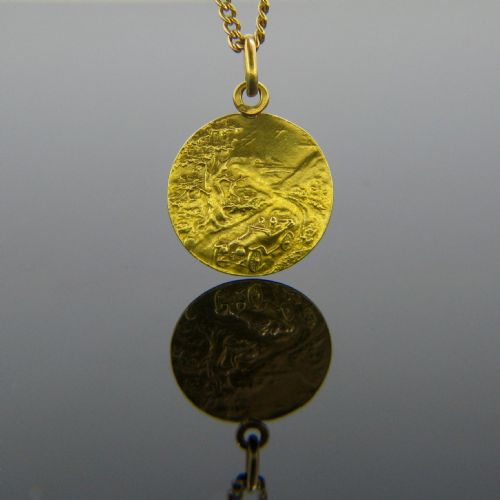 ANTIQUE ST CHRISTOPHE MEDAL 18KT YELLOW GOLD FRANCE CIRCA 1915 BY LASSERRE - ADDITIONAL PHOTO 2
