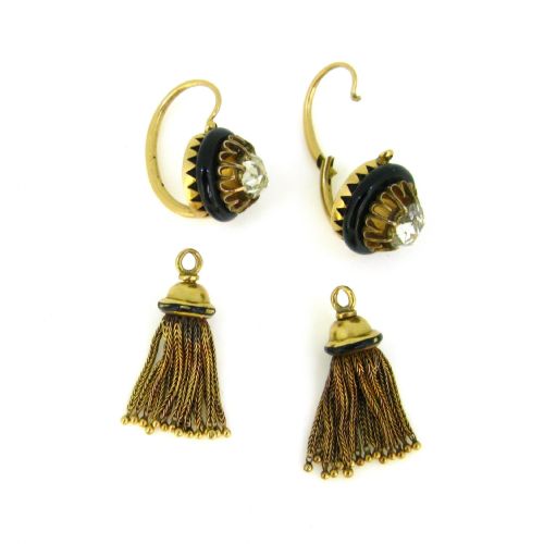 ANTIQUE VICTORIAN ROSE CUT DIAMONDS ONYX TASSELS DORMEUSES EARRINGS 18KT YELLOW GOLD AND ENAMEL CIRCA 1880 FRANCE - ADDITIONAL PHOTO 6