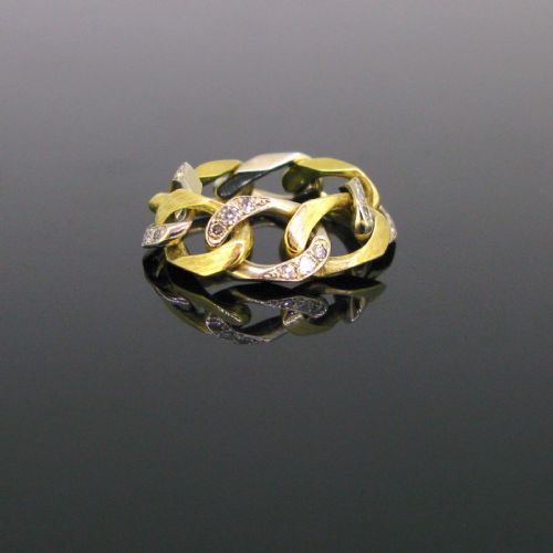reserved retro diamonds curb link ring 18kt yellow and white gold france circa 1940 - CATEGORY: ANTIQUE JEWELLERY - DATED 1940