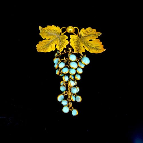 antique victorian turquoises grapes brooch 9kt yellow gold circa 1880 - CATEGORY: ANTIQUE JEWELLERY - DATED VICTORIAN