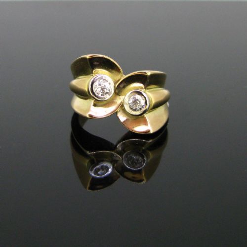 retro tank diamonds ring 18kt gold and platinum circa 1940 - CATEGORY: ANTIQUE JEWELLERY - DATED 1940