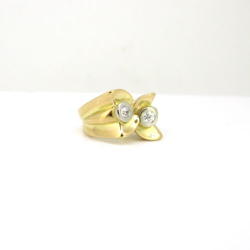 RETRO TANK DIAMONDS RING 18KT GOLD AND PLATINUM CIRCA 1940 - ADDITIONAL PHOTO 2