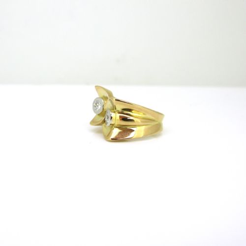 RETRO TANK DIAMONDS RING 18KT GOLD AND PLATINUM CIRCA 1940 - ADDITIONAL PHOTO 3