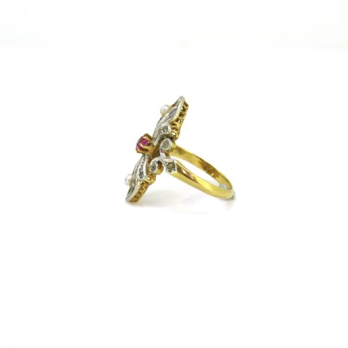ANTIQUE RUBY PEARLS AND DIAMONDS MARQUISE RING 18KT GOLD AND PLATINUM CIRCA 1910 - ADDITIONAL PHOTO 4