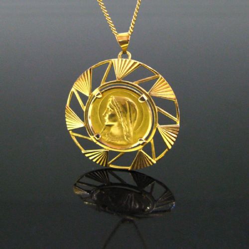 french religious pendant medal by dropsy 18kt yellow gold france circa 1960 - CATEGORY: ANTIQUE JEWELLERY - DATED 1960