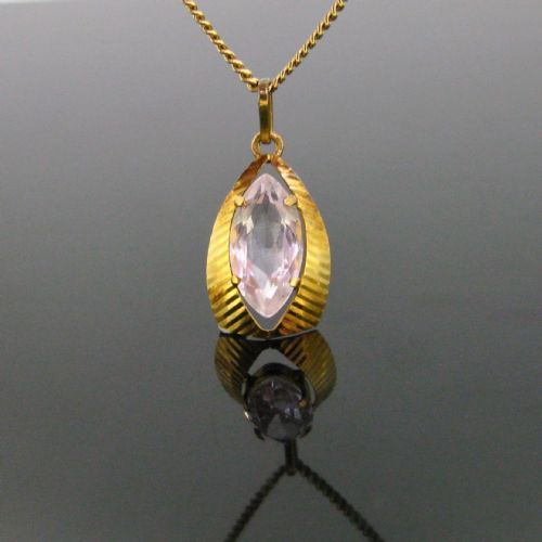 vintage marquise cut morganite pendant 18kt yellow gold france circa 1960 - CATEGORY: ANTIQUE JEWELLERY - DATED 1960