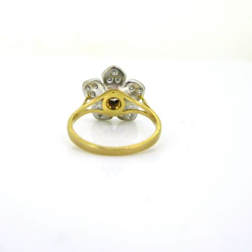 VINTAGE DIAMONDS FLOWER RING 18KT YELLOW AND WHITE GOLD CIRCA 1950 - ADDITIONAL PHOTO 4