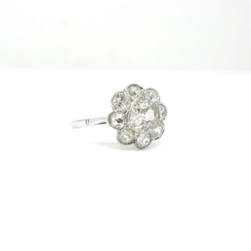DIAMONDS CLUSTER RING PLATINUM CIRCA 1930 - ADDITIONAL PHOTO 2