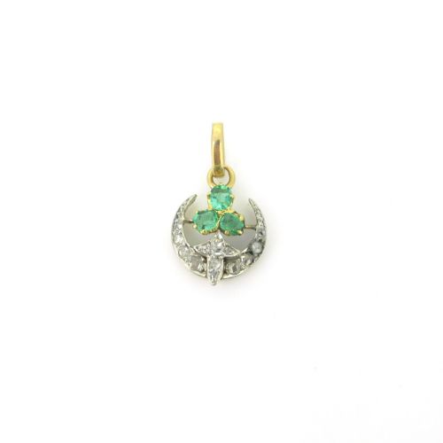 ANTIQUE BELLE EPOQUE EMERALD DIAMOND TREFOIL CRESCENT PENDANT CIRCA 1910 - ADDITIONAL PHOTO 1