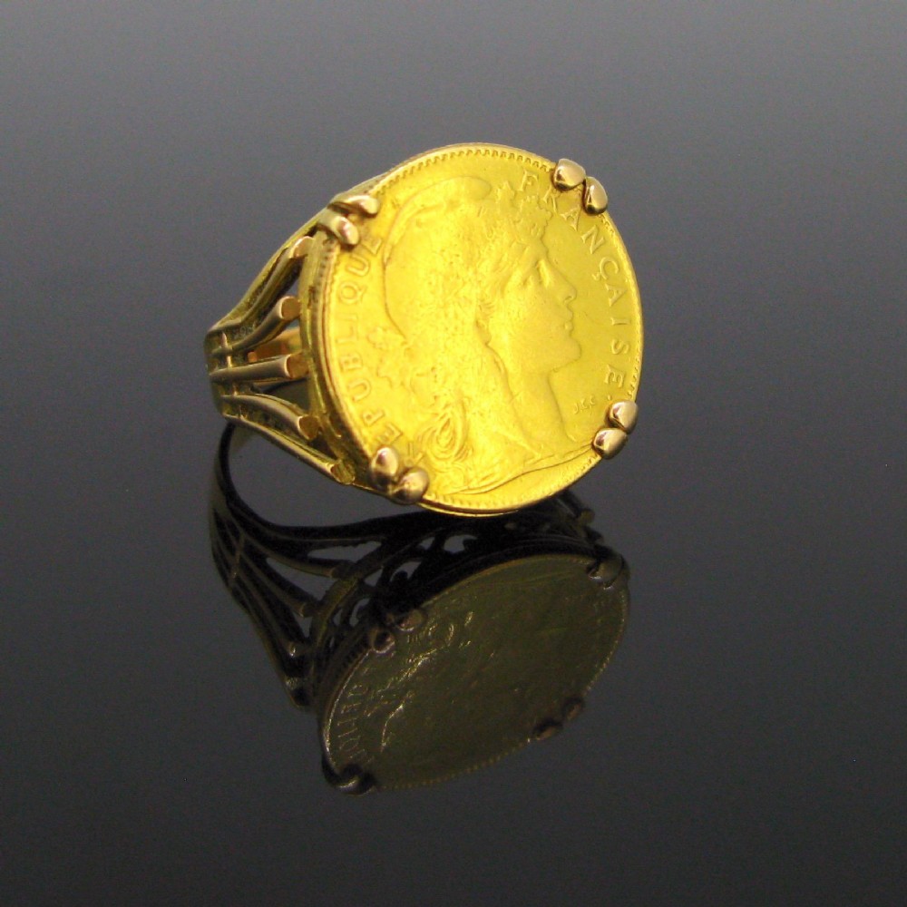 Vintage Marianne 10 Francs Coin Ring, 18kt and 21.5kt Yellow Gold circa 1950