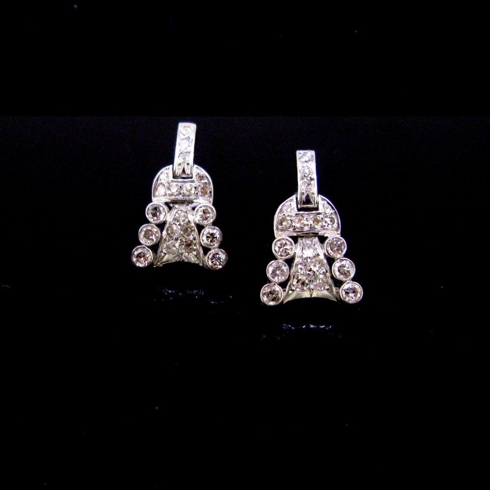 Art Deco Diamonds Earrings Studs, 18kt white gold and Platinum, circa 1930, France