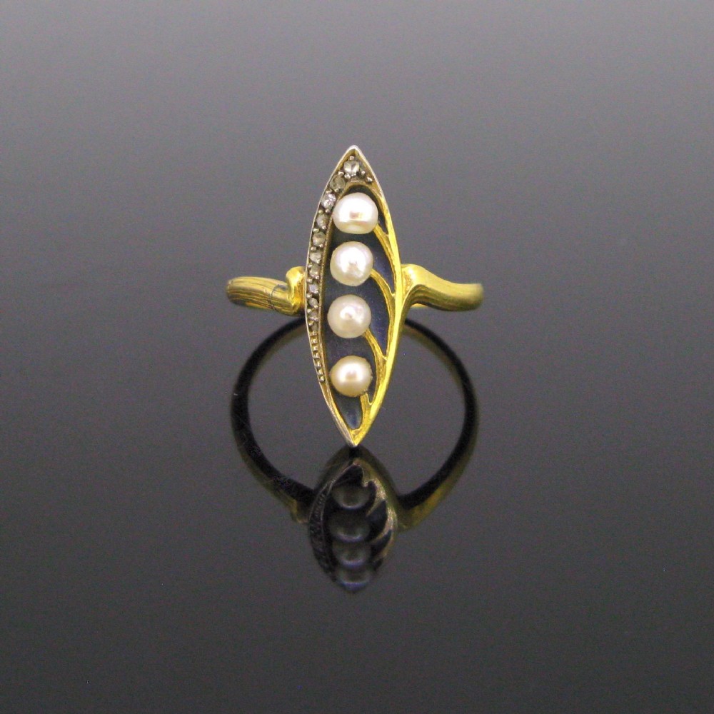 Antique Art Nouveau Pearls and Diamonds Plique a Jour Ring, 18kt gold and platinum, circa 1900, France