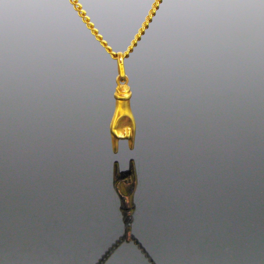 Vintage Horned Hand / Sign of Horns Charm Pendant, 18kt Yellow Gold, France, circa 1960