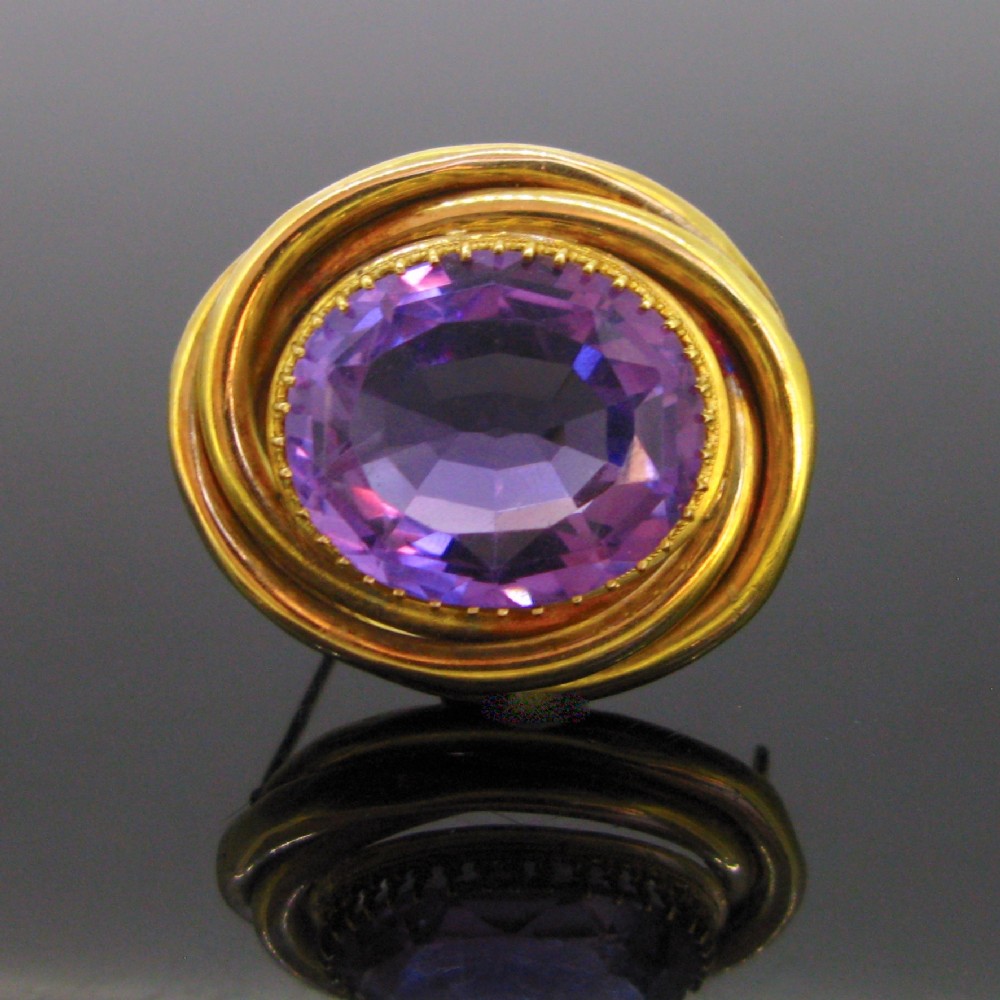 Antique Victorian Amethyst 18k Yellow Gold Brooch, circa 1880