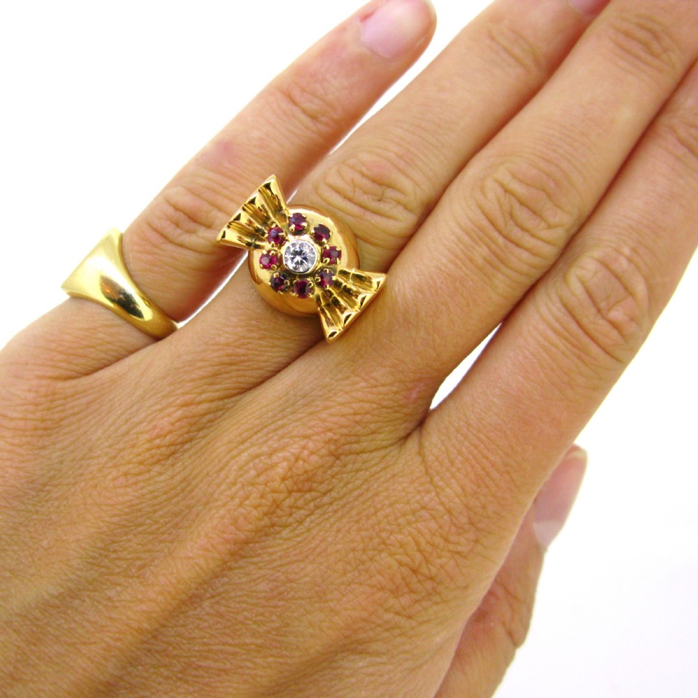 Retro Tank Diamond Ruby Ring, 18kt gold and platinum, France,  circa 1940 View VII