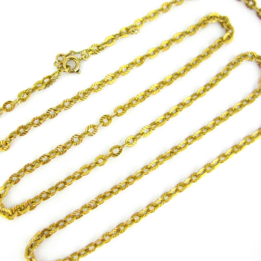Vintage French Textured Links Chain Necklace,18kt Yellow Gold, circa 1960 View II