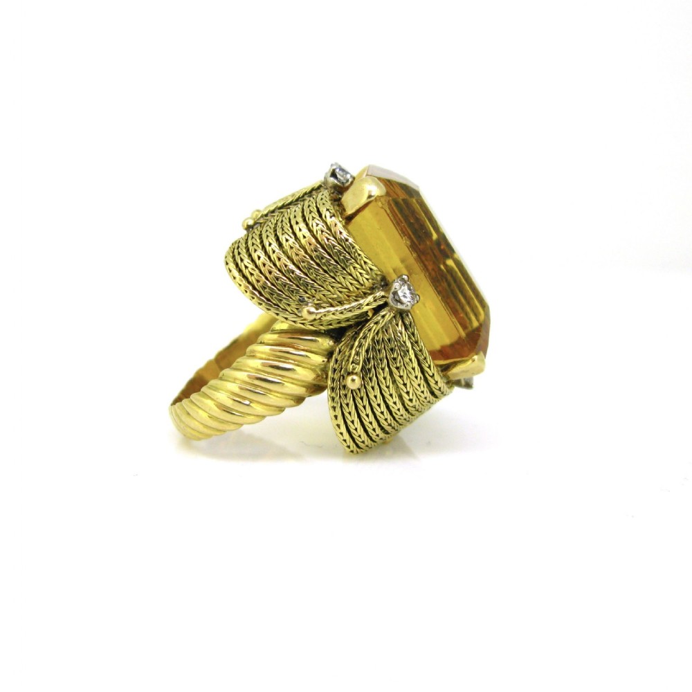 Vintage Cocktail 22ct Citrine Ring, 18kt yellow gold, circa 1950 View III