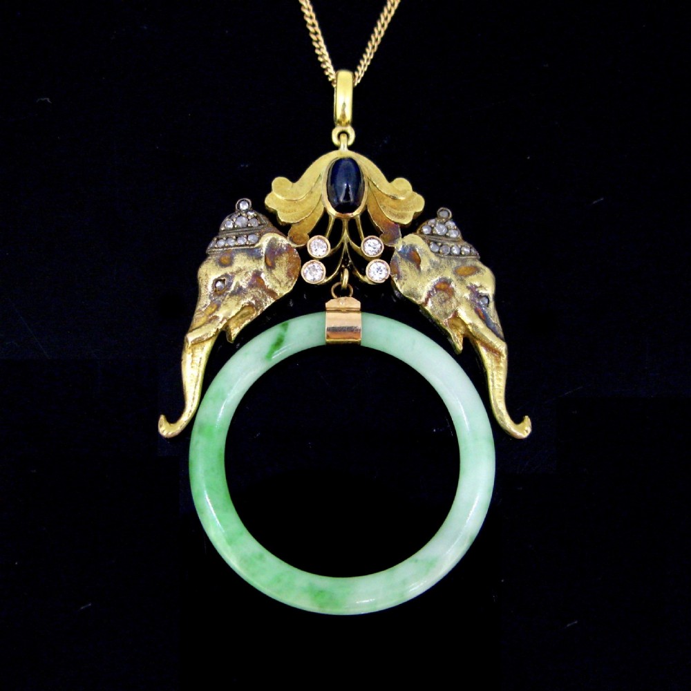 Vintage Diamonds, Sapphire, Jade Elephants Pendant, 18kt Yellow Gold, circa 1950