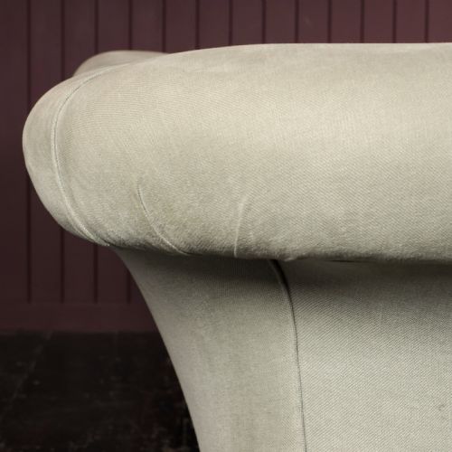 19TH CENTURY HOWARD AND SONS SOFA - ADDITIONAL PHOTO 11