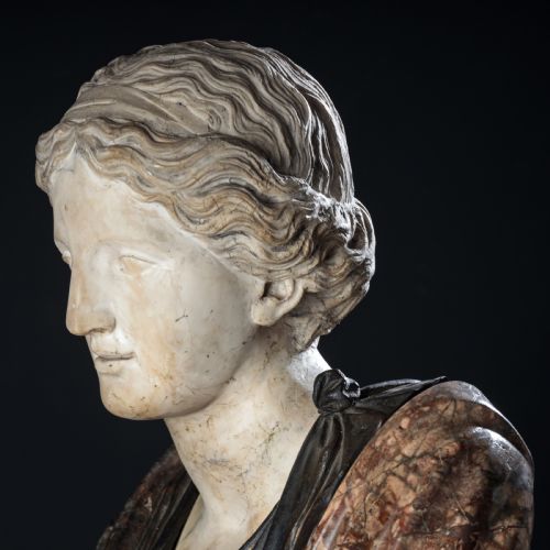 A WHITE AND MIXED MARBLE BUST OF A LADY - ADDITIONAL PHOTO 10