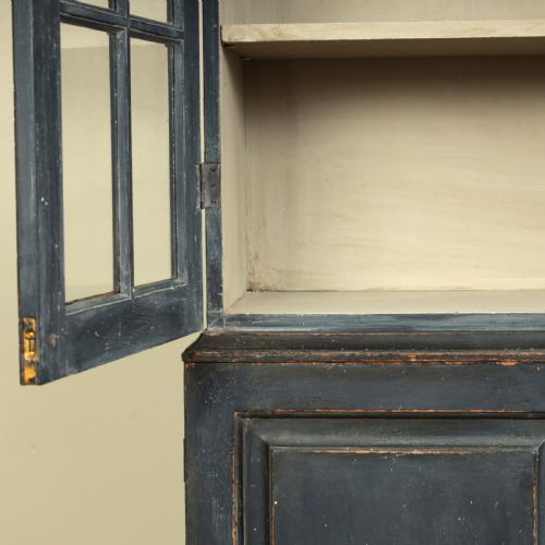 19TH CENTURY SWEDISH DRESSER - ADDITIONAL PHOTO 3