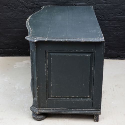 18TH CENTURY SERPENTINE COMMODE - ADDITIONAL PHOTO 18