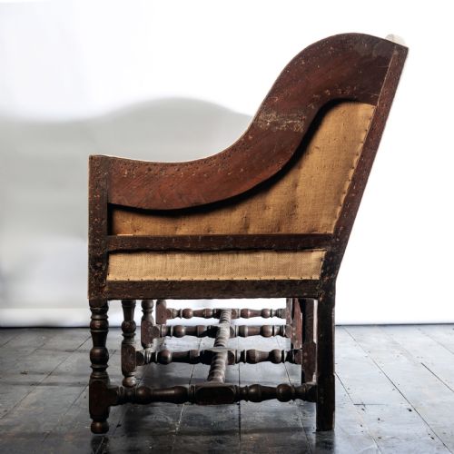 17TH CENTURY WINGBACK SOFA - ADDITIONAL PHOTO 16
