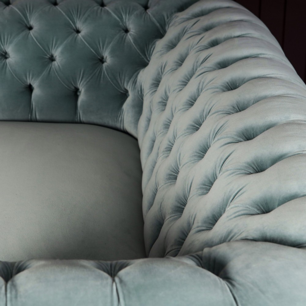 19TH CENTURY ROBERT STRAHAN & CO CHESTERFIELD SOFA View III