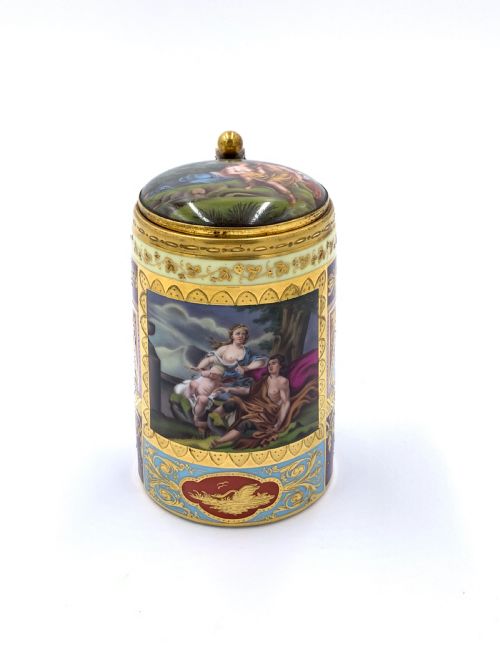 19TH CENTURY ROYAL VIENNA TANKARD WITH LID - ADDITIONAL PHOTO 1