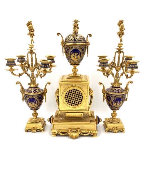 BEJEWELLED 19TH CENTURY SEVRES STYLE CLOCK SET - ADDITIONAL PHOTO 1