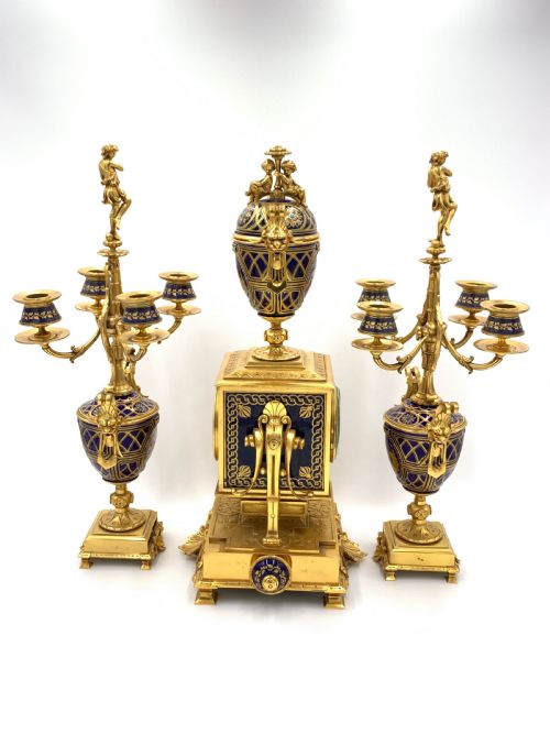 BEJEWELLED 19TH CENTURY SEVRES STYLE CLOCK SET - ADDITIONAL PHOTO 2