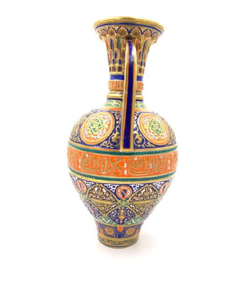 19TH CENTURY ALHAMBRASTYLE VASE - ADDITIONAL PHOTO 1