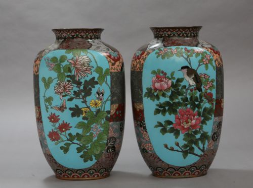 pair of japanese 19th century meiji period cloisonn enamel vases - CATEGORY: ANTIQUE METAL - DATED 19TH CENTURY