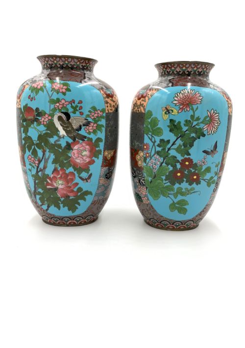 PAIR OF JAPANESE 19TH CENTURY MEIJI PERIOD CLOISONN ENAMEL VASES - ADDITIONAL PHOTO 5