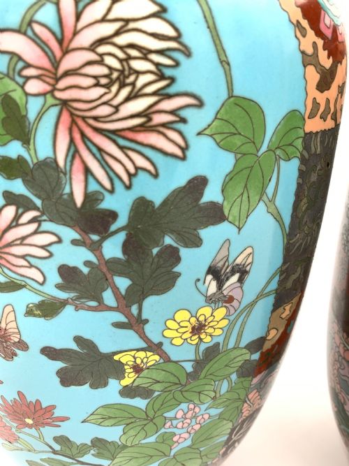PAIR OF JAPANESE 19TH CENTURY MEIJI PERIOD CLOISONN ENAMEL VASES - ADDITIONAL PHOTO 8